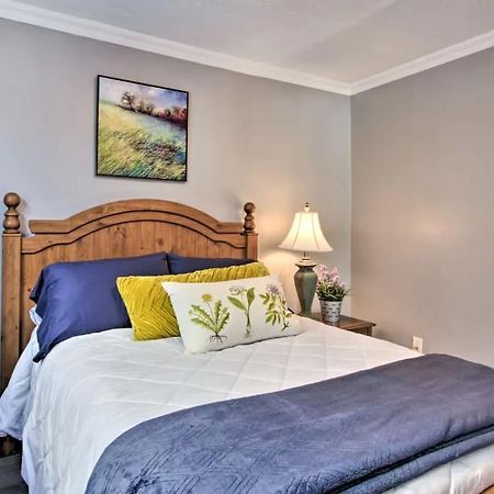 Villa Welcoming West Fargo Retreat W Backyard Extérieur photo